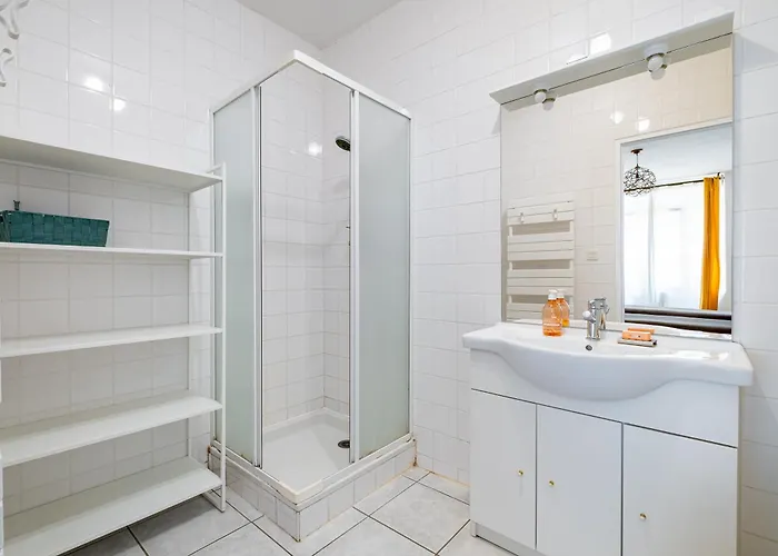 T2 Au Calme - Rond Point De Vannes Apartamento *